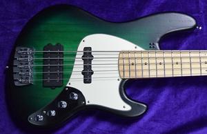 Басс гитара Sandberg California TM-5 SuperLight, Matte Green Burst with Maple
