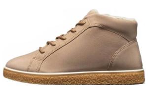 Зимние сапоги женские телесного цвета Ecco