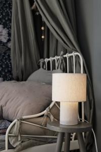 Настольная лампа лия 28 см Pr Home, бежевый