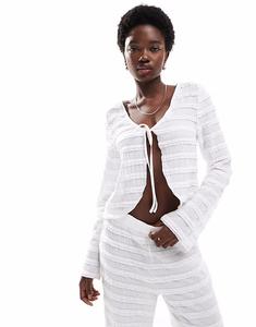 Текстурированный топ с завязками спереди и длинными рукавами белого цвета Pieces