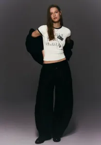 Футболка с коротким рукавом и принтом Bershka, White