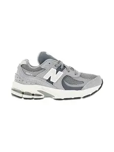 Кроссовки 2002R с панелями New Balance, серый