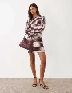 Платье мини в молочно-шоколадную полоску с длинными рукавами и присборенной талией ASOS DESIGN
