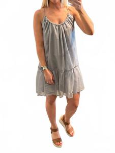 Шифоновое мини-платье с V-образным вырезом на спине в голубом цвете WISHLIST