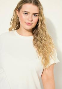 Принт на футболке RUNDHALS, HALBARM Studio Untold, белый