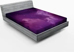 Простыня на резинке ABAKUHAUS Туманность, космическое изображение звезд на небесном ночном небе с мистическим изображением облаков, 160 x 200 см, цвет индиго-пурпурный Abakuhaus