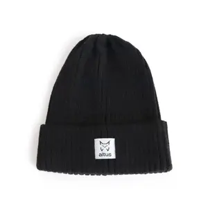 Городская шапка Rin Altus, черный