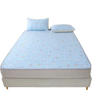 Накладка на матрас/защитный чехол для матраса Sanrio, красный