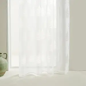 Штора изготовлена ​​из многофункциональной системы El Corte Inglés Ferns, белый