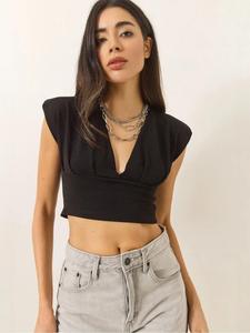 Bianco Lucci Топ в черном цвете