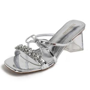 Женские тапочки-слайды с резиновой подошвой, устойчивые к истиранию, серебристые TATAYA, Silver