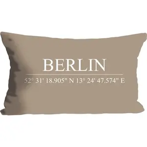 Подушка Dekokissen Berlin Чехол для подушки, серый, Berlin, надпись, координаты, город, урбанистический, современный Queence, Goldfarben + bedruckt