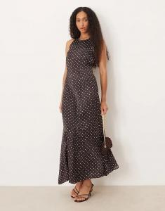 Платье макси из атласа ASOS DESIGN в шоколадный горошек
