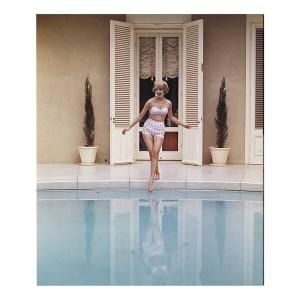 Картина Any Image Touching water with foot, 50x60x2,5 см