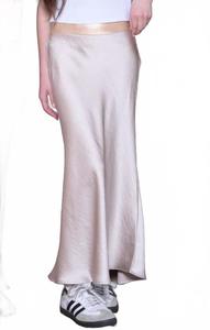 KatieJnyc Длинная атласная юбка-макси Anastasia серебристого цвета