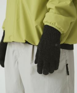 Шерстяные вязаные перчатки, которые можно стирать.