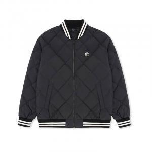 Пуховики и пальто New York Yankees unisex MLB, черный