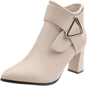 Модные короткие женские ботинки на высоком каблуке большого размера - элегантный стиль, удобная и приятная к коже внутренняя отделка, подходят для работы и официальных мероприятий. Clolinde, Beige