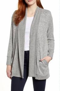 Уютный свитер с открытой передней частью в рубчик серого цвета Gibson