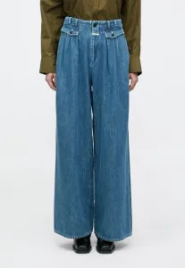 Венда широконогая Closed, Light Blue