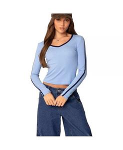 Женская футболка с длинным рукавом и V-образным вырезом контрастного цвета Edikted, синий