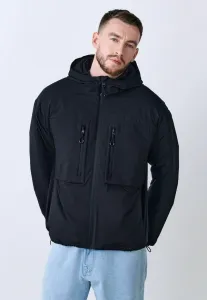 Куртка для активного отдыха стандартного кроя из термостойкой влагоотталкивающей ткани с утеплителем. Next, Black