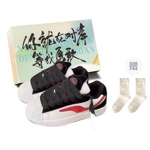 JimiXiong Женские низкие скейтерские кроссовки Black Red+(Коробка+Подарочные носки), цвет Black Red+(Box+Gift Socks)