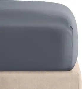 Простыня на резинке из хлопкового сатина 160х200 см, серая, для матраса высотой 30 см Spod Igły i Nitki