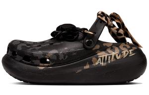 Crocs Классические черные элегантные сабо Crush Clog с леопардовым принтом. Унисекс, черные