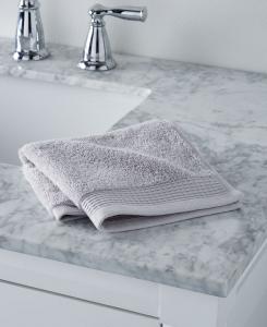 Фирменная мочалка, 33 см x 33 см, эксклюзивно в macy's. Charter Club, Silver