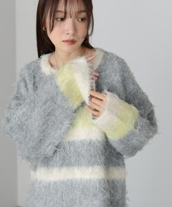 вязаный топ с каймой и каракулями