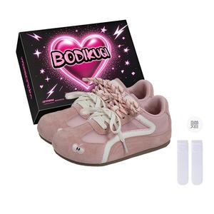 Boldi Kuki Женские кэжуал кеды лоу топ розовые (эксклюзивная коробка+носки), цвет Pink (Exclusive Box+Socks)