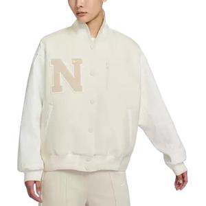 Куртки и пальто Destroyer для женщин Nike, бежевый