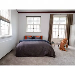 Постельное белье Kayori «Fusu» изготовлено из сертифицированного GOTS органического хлопка, цвет blau