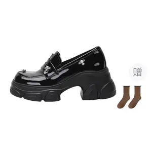 Лоферы женские, средний каблук, черные Fawn Miri, Black-Comes With Socks