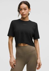 Топ SWIFTLY HIGH-LOW CROPPED lululemon, черный