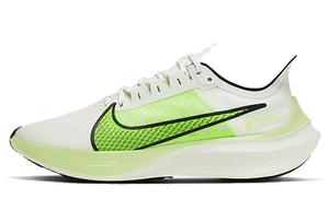 Женские кроссовки Nike Zoom Gravity 1