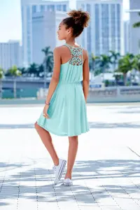 KIDSWORLD трикотажное платье "для девочек" с кружевной вставкой, мятный