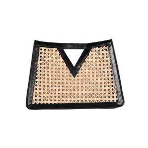 Черная клатч Kane из ротанга Adornia