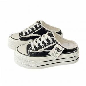 Тихие, устойчивые к запахам и истиранию закрытые тапочки для женщин OBWA, черный