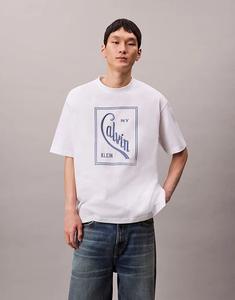 Футболка с графическим принтом Calvin Klein Jeans белого и синего цветов