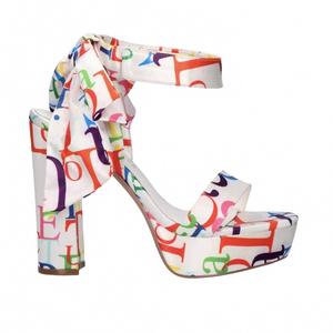 Женские босоножки Ophelia 722 на высоком каблуке в бело-многоцветном исполнении Exe