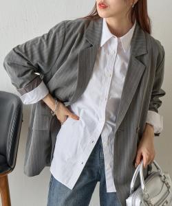 Полосатый двубортный пиджак приталенного кроя Colony 2139, цвет Gray