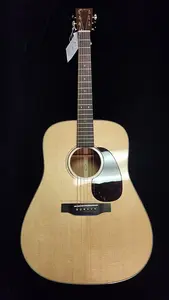 Акустическая гитара Martin D-18 Modern Deluxe 2025 с кейсом Martin