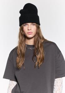 Шапка PULL&BEAR Beanie, Black