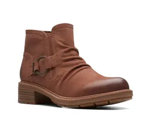 Ботильоны женские Clarks Hearth Faye из нубука с пряжкой, коричневый
