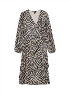 Vero Moda Платье в черном