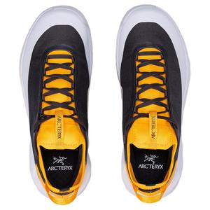 Вертекс Альпийские противоскользящие, износостойкие, легкие низкие треккинговые туфли женские серые желтые Арктерикс