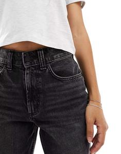 Стираные черные джинсы ASOS DESIGN Petite Dad