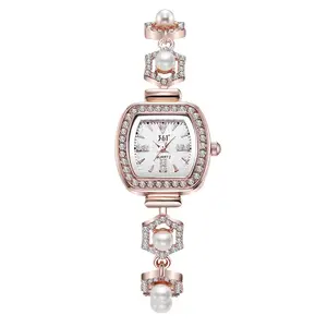 361° Часы женские с кварцевым механизмом на металлическом ремешке, серебристый циферблат